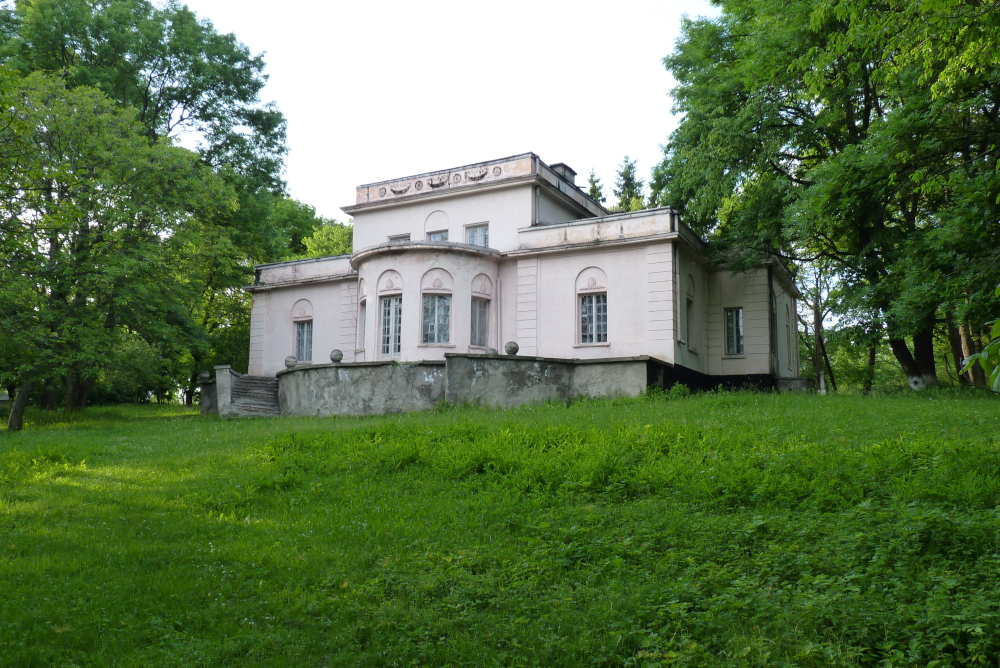 Dwór w Dźwinogrodzie nad Dniestrem