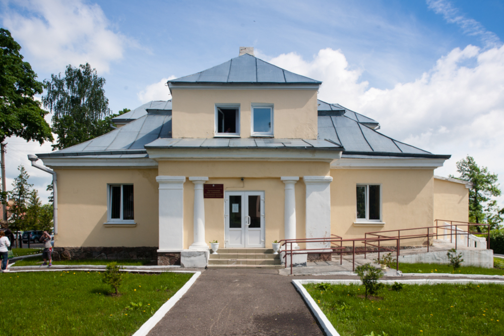 kolonia urzędnicza i budynek starostwa powiatowego w Brasławiu