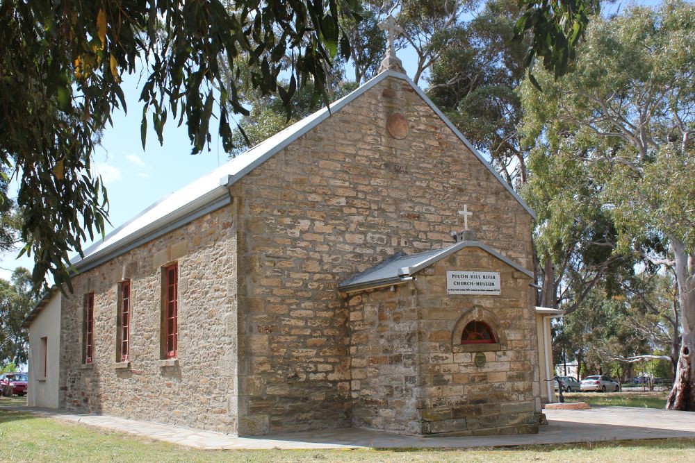 Kościół św. Stanisława Kostki wybudowany w 1871 r., fot. South Australian History Network (flickr.com) Kościół św. Stanisława Kostki wybudowany w 1871 r., fot. South Australian History Network (flickr.com)