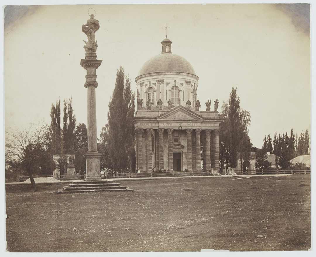Podhorce, kościół pw. św. Józefa, fot. ok. 1880, Edward Trzemeski Podhorce, kościół pw. św. Józefa, fot. ok. 1880, Edward Trzemeski, źródło Polona.pl