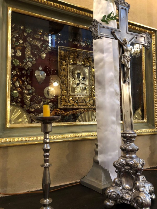 Ołtarz boczny Matki Bożej, Kościół św. Ludwika w Krasławiu, Instytut POLONIKA