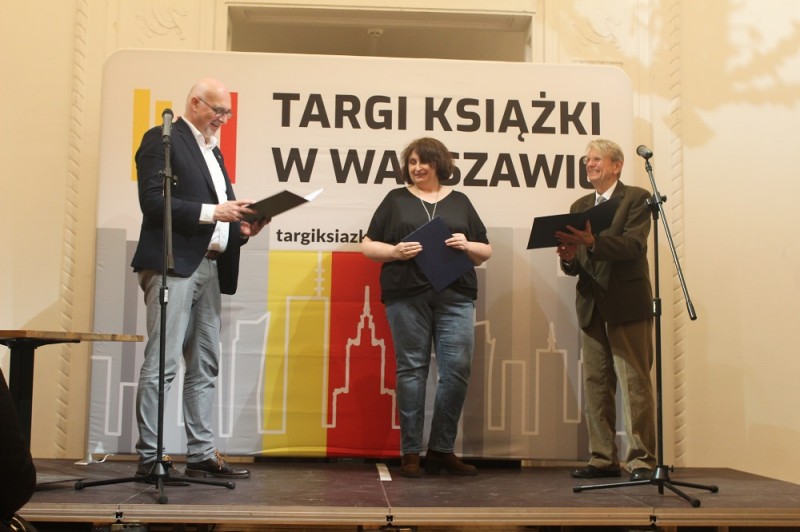 Publikacje nagroda Academia |