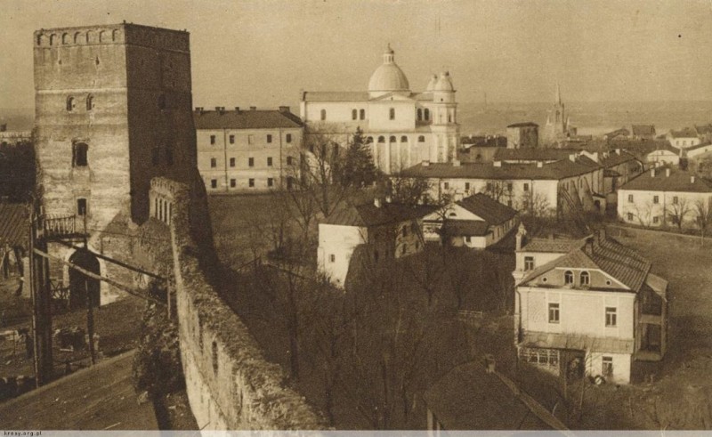 dawna-fasada-fot -kresy pl 1