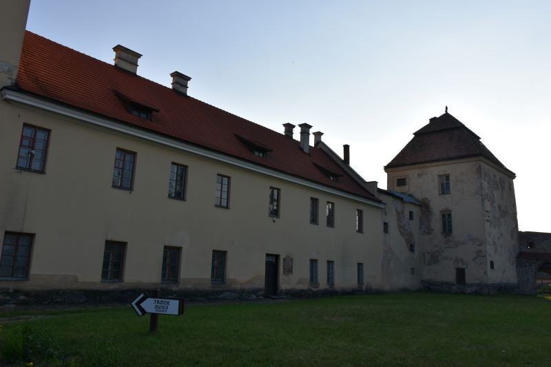 Otwórz galerię (4 fotografii) 2 -zamek-w-zolkwi-2018-r 