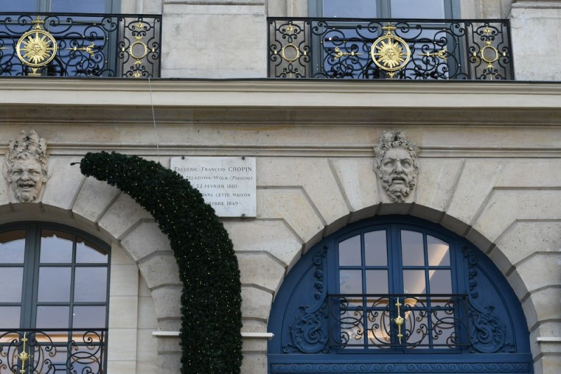 Upamiętnienie Fryderyka Chopina na budynku przy Plac Vendôme 12, fot. Bartłomiej Gutowski, 2024