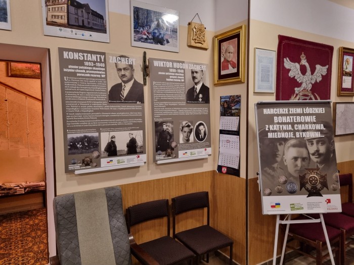 Otwórz zdjęcie Wystawa „Harcerze ziemi łódzkiej – bohaterowie z Katynia, Charkowa, Miednoje, Bykowni”.